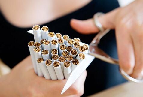 Ryžtingas cigarečių nutraukimas be tablečių ir pleistrų
